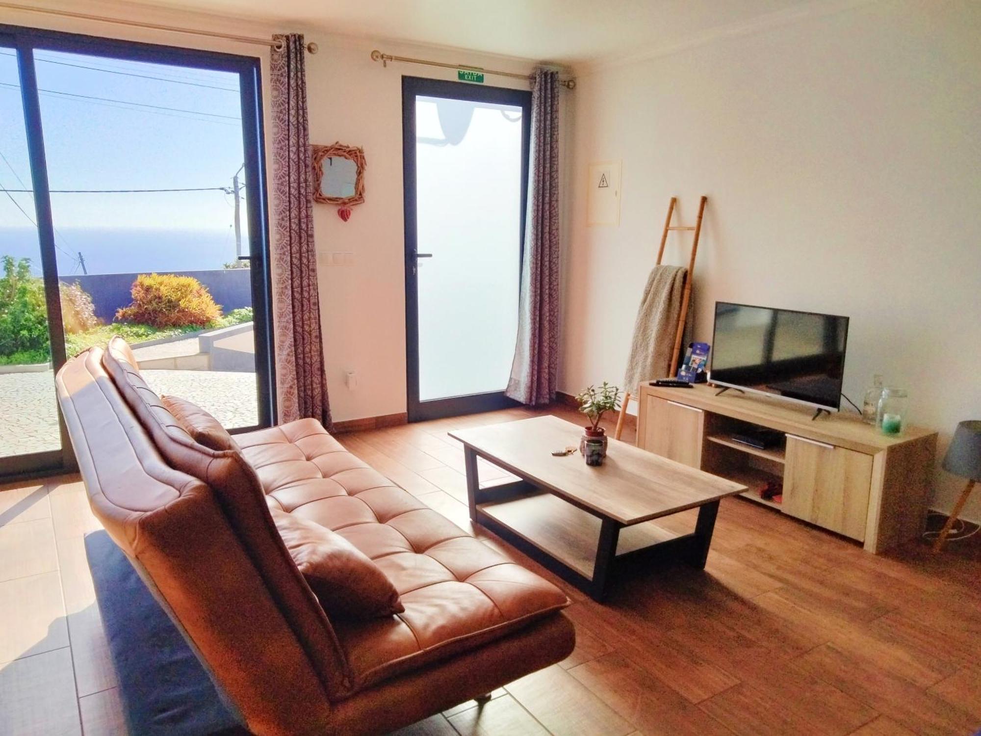 Studio A Casa Valentina Estreito Da Calheta Экстерьер фото